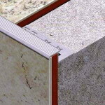 Profil treapta antiderapant